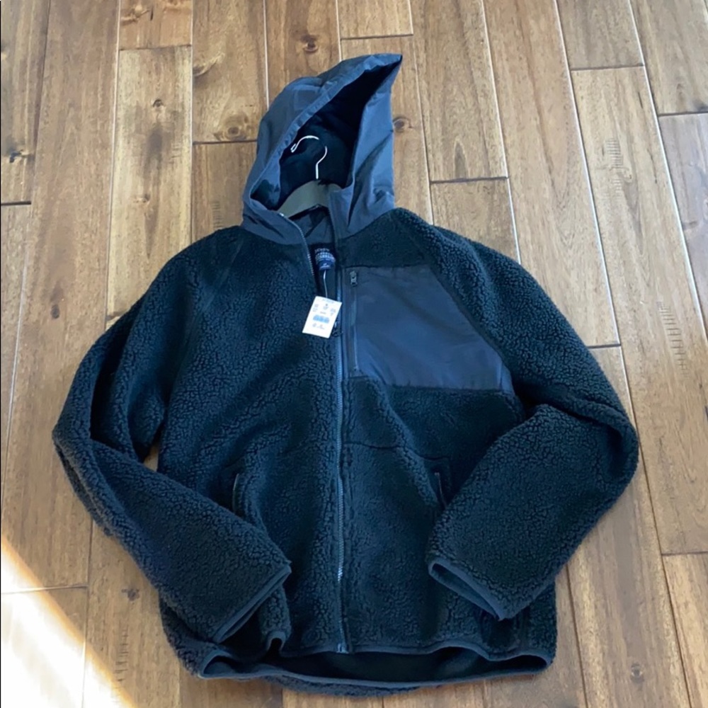 J. Crew Sherpa NWT Men’s Medium Fleece